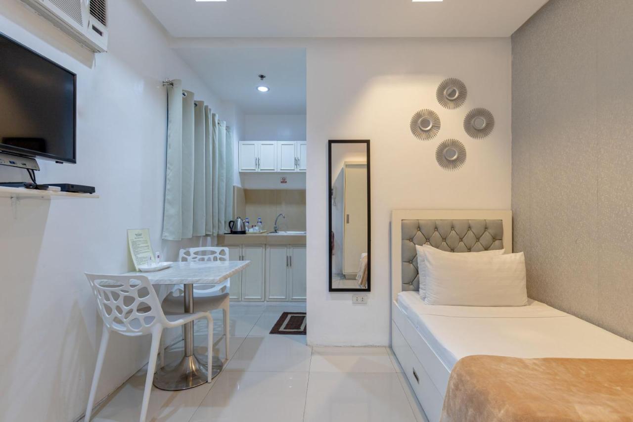 Baymont Suites & Residences Paranaque City Eksteriør billede